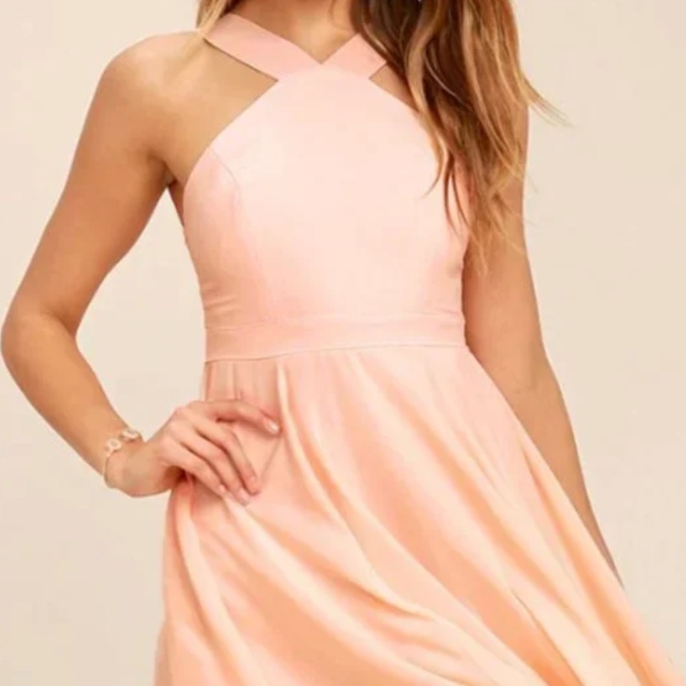 Lulu’s Halter-Neck Skater Dress | peach | L
